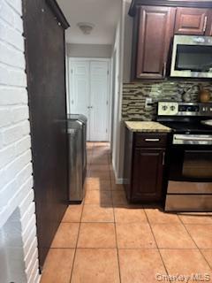 #10 photo, 36 Atlas Lane, ナッソー郡 Hicksville , NY 11801