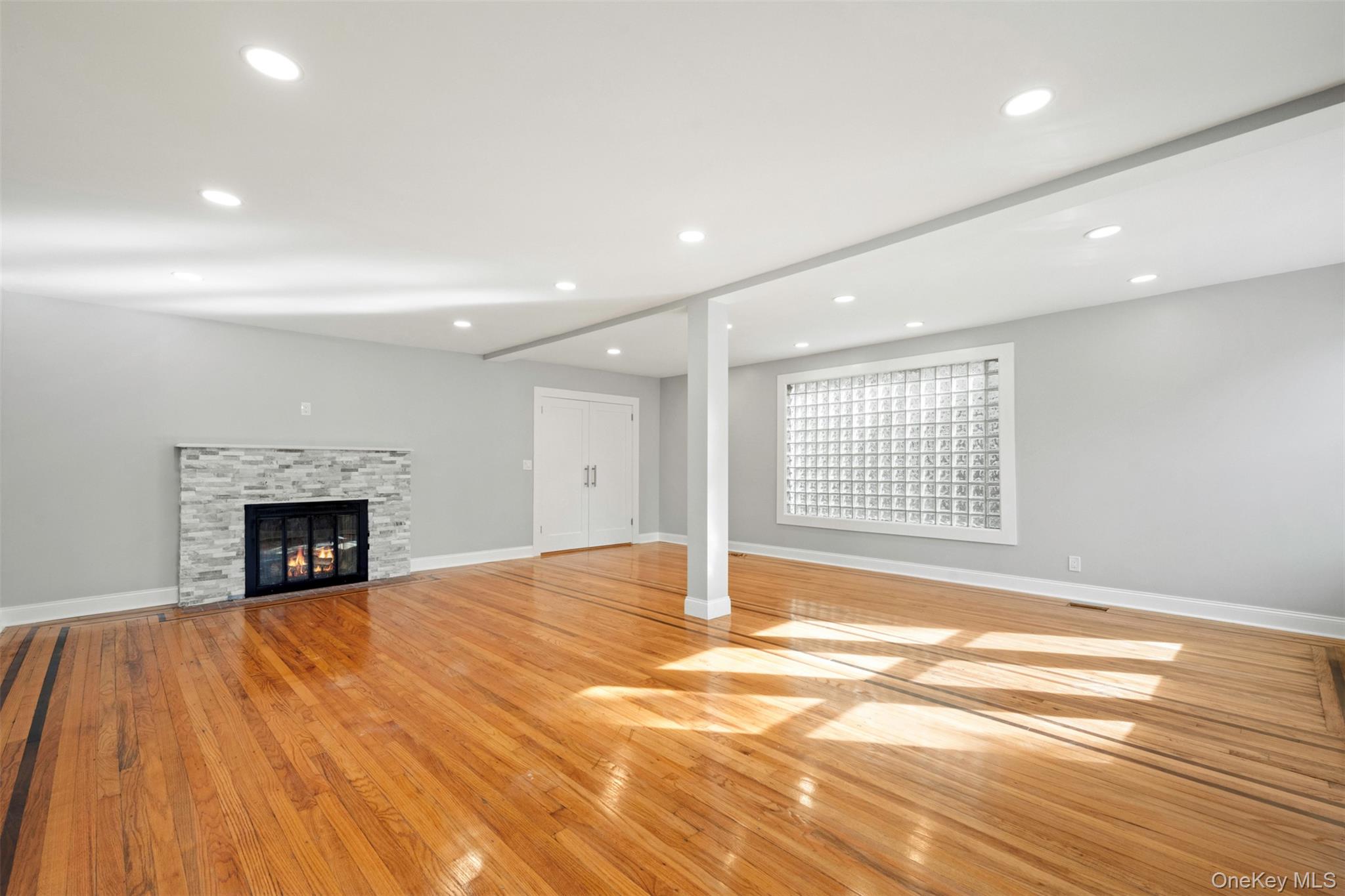 #14 photo, 15 Shepherd Street, ナッソー郡 Rockville Centre , NY 11570