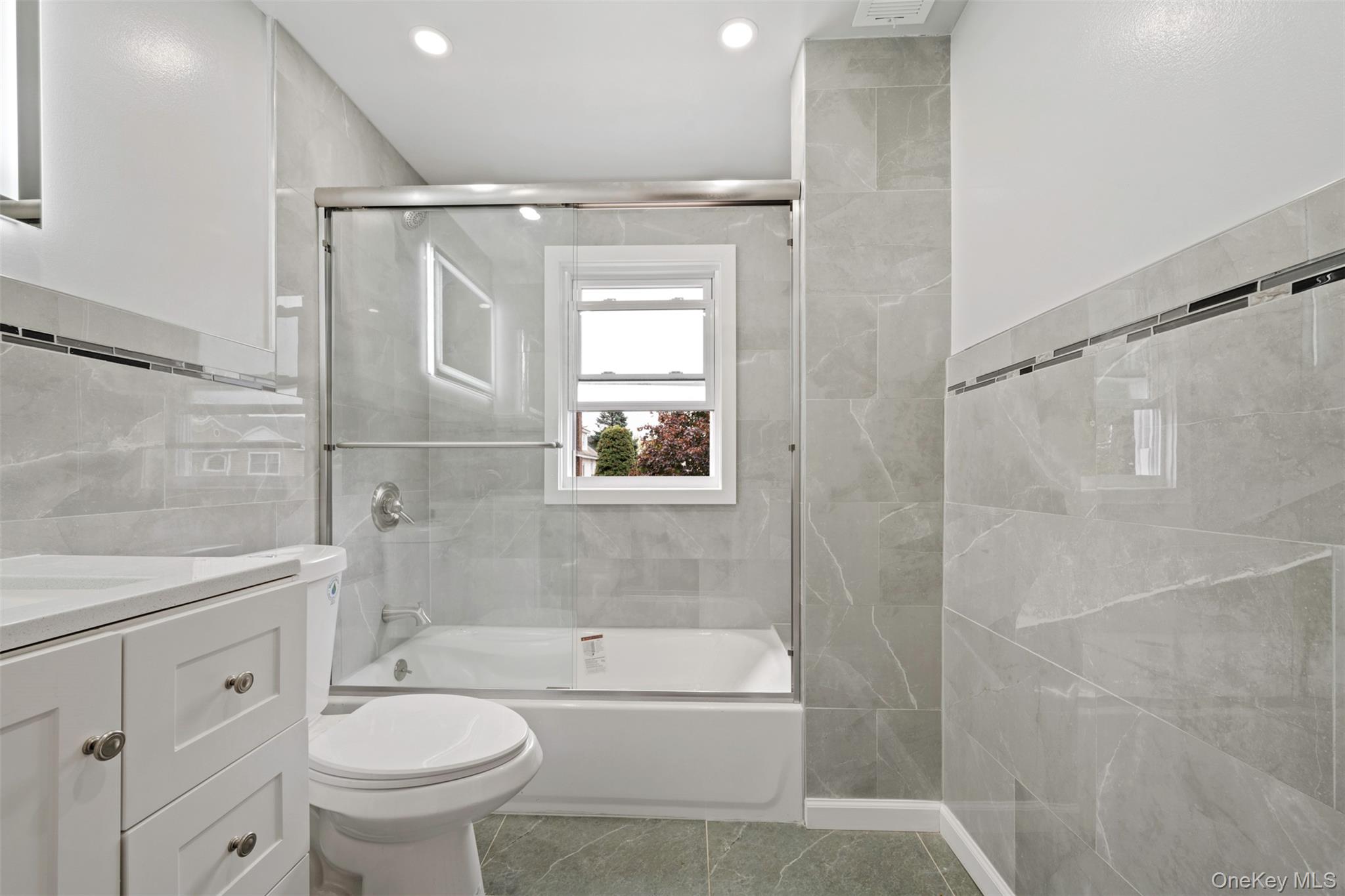 #20 photo, 15 Shepherd Street, ナッソー郡 Rockville Centre , NY 11570