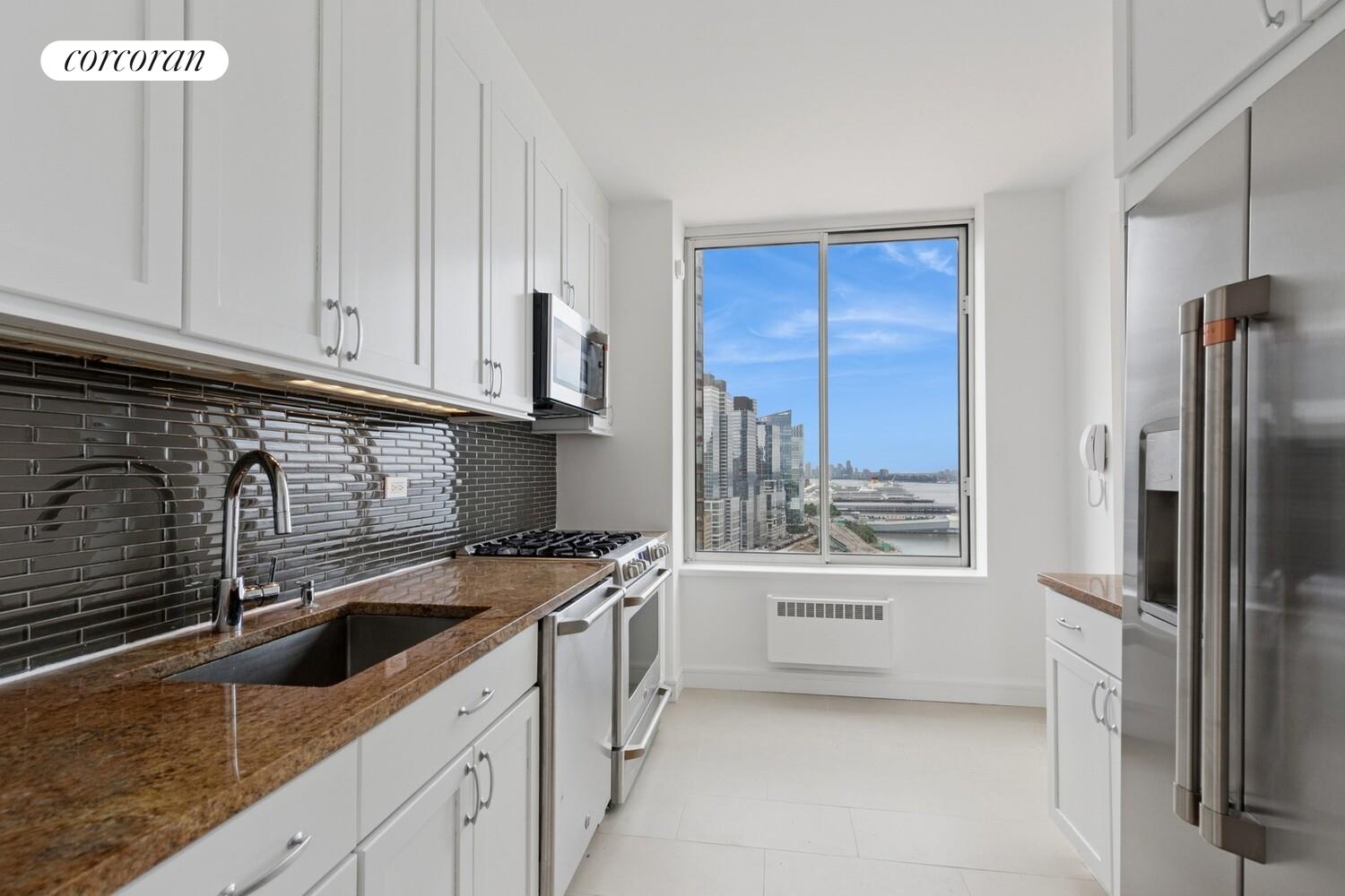 #7 photo, 200 RIVERSIDE Boulevard, マンハッタン Lincoln Square , NY 10069