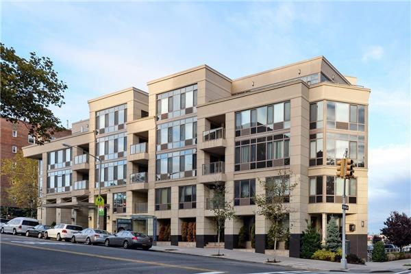 #1 photo, 64-05 Yellowstone Boulevard, クイーンズ区 Forest Hills , NY 11375