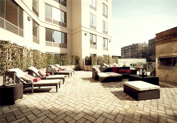 #15 photo, 64-05 Yellowstone Boulevard, クイーンズ区 Forest Hills , NY 11375