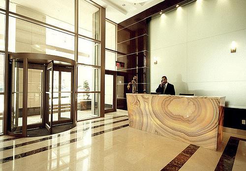 #4 photo, 64-05 Yellowstone Boulevard, クイーンズ区 Forest Hills , NY 11375