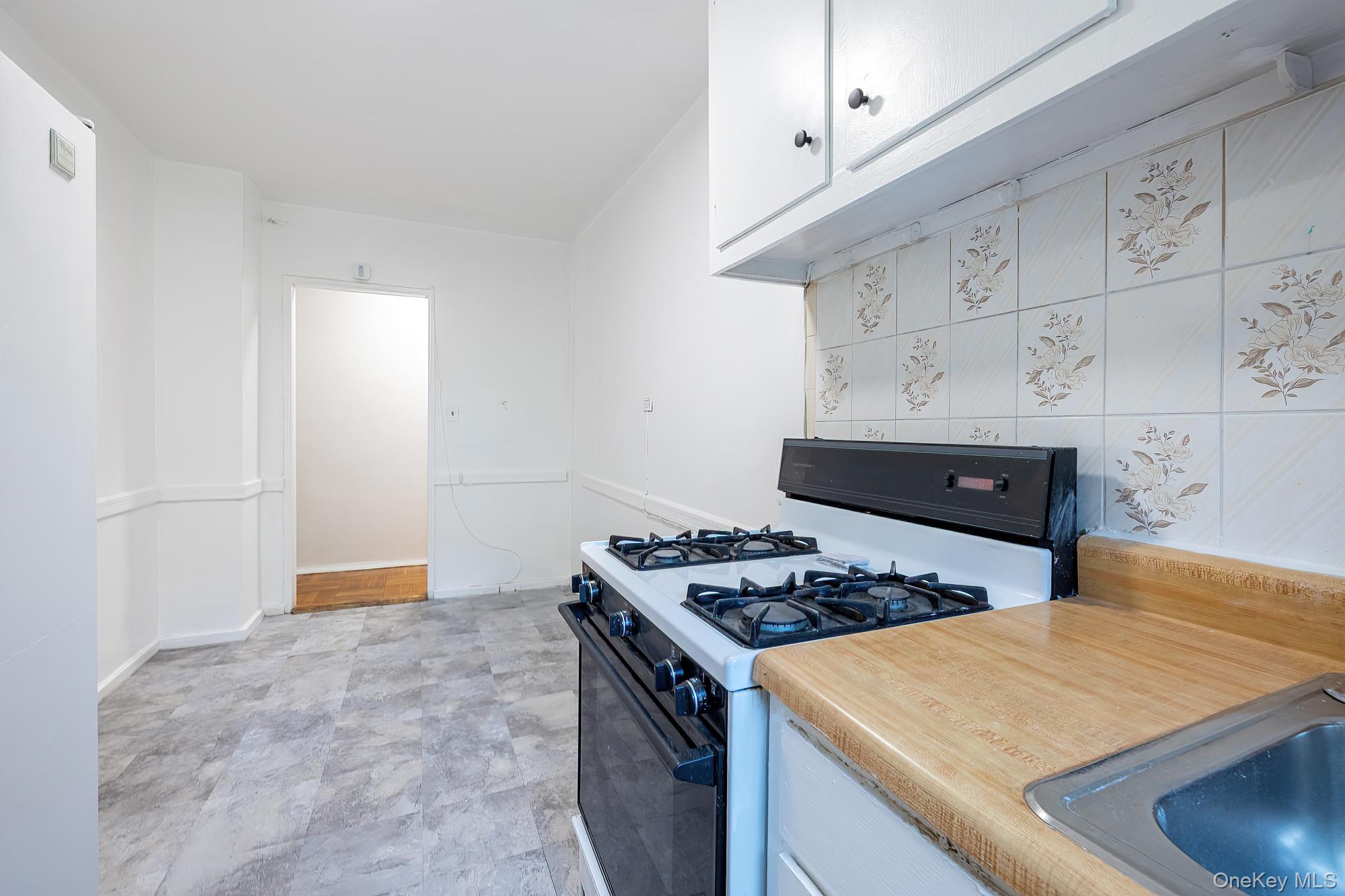 #8 photo, 3850 Sedgwick Avenue, ブロンクス区 Bronx , NY 10463