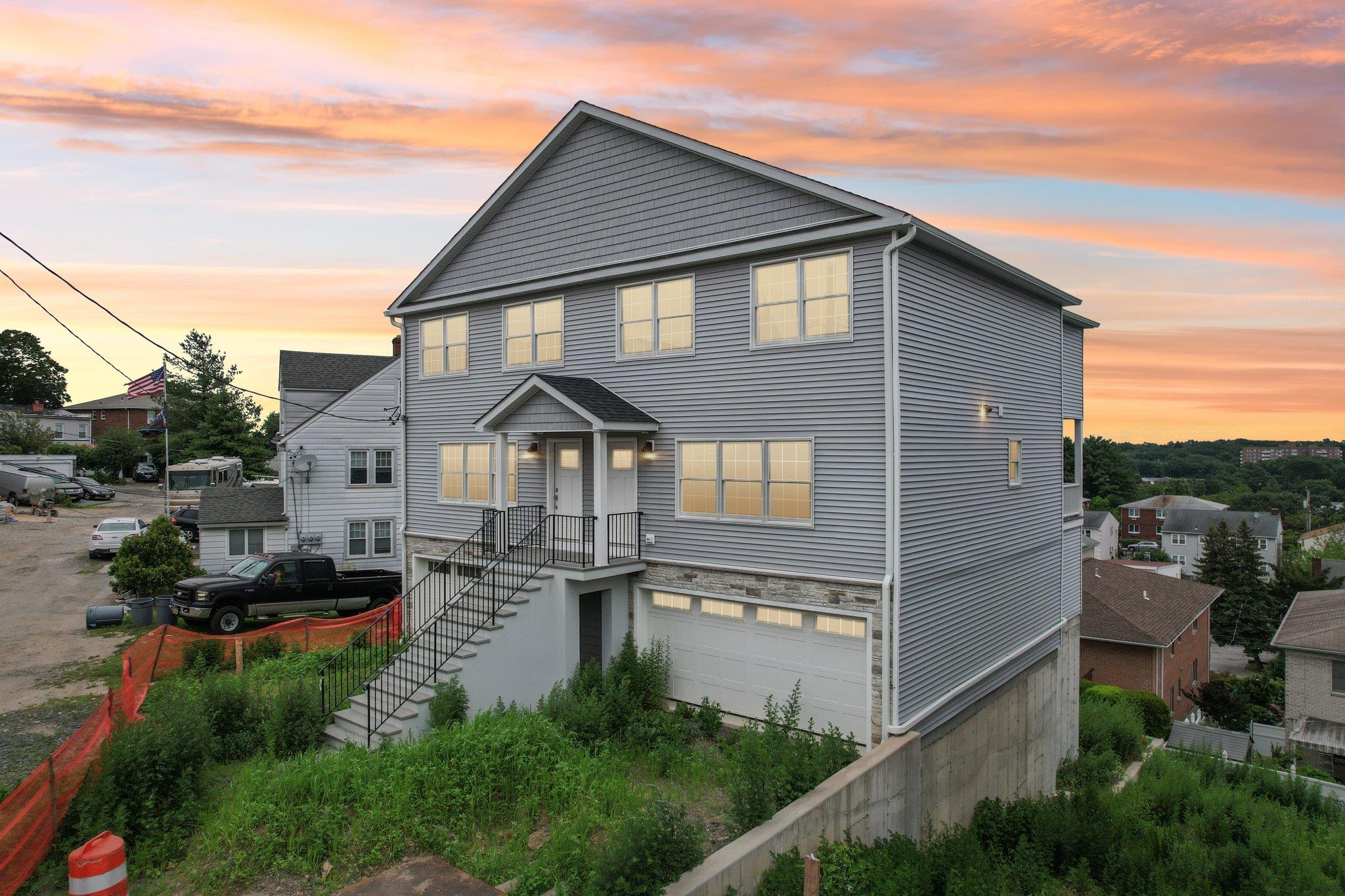 #1 photo, 86 University Avenue, 紐約州 Yonkers , NY 10704