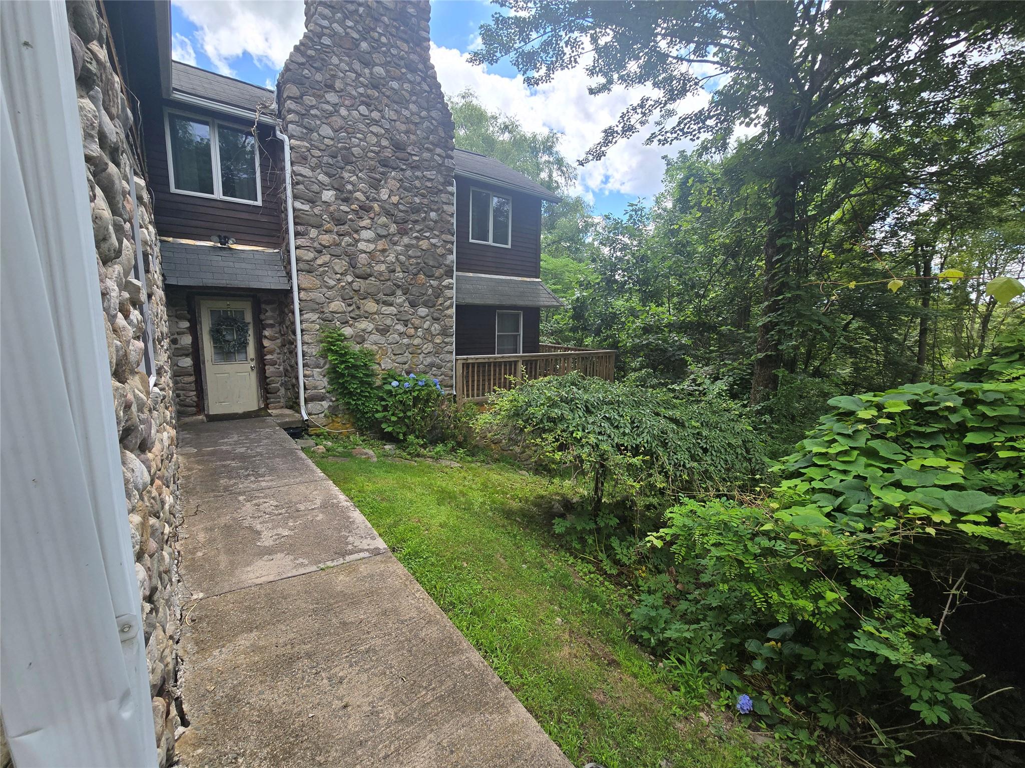 #6 photo, 27 Maple Trail, Wurtsboro , NY 12790