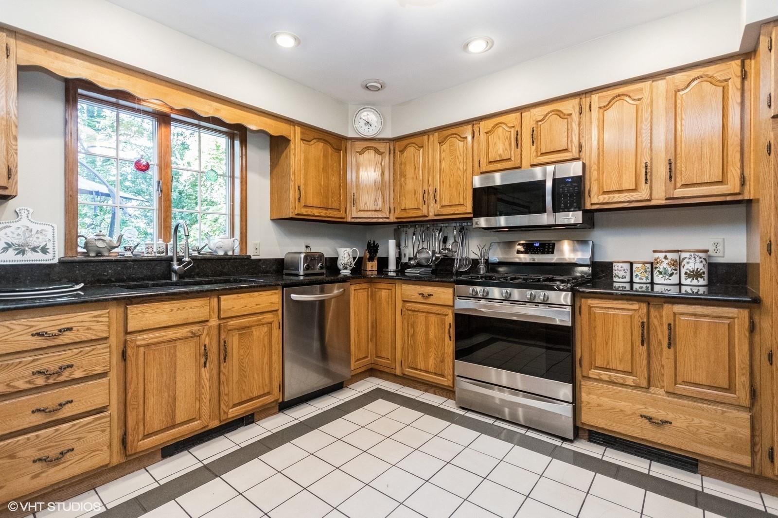 #5 photo, 12 Berghoff Drive, Fishkill , NY 12524