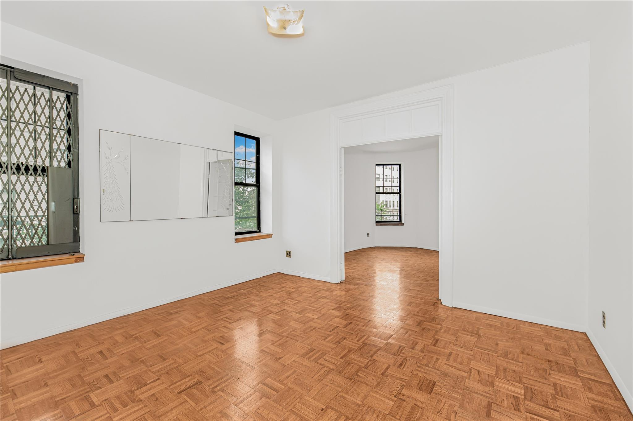 #14 photo, 33 Convent Avenue, New York (Manhattan) , NY 10027