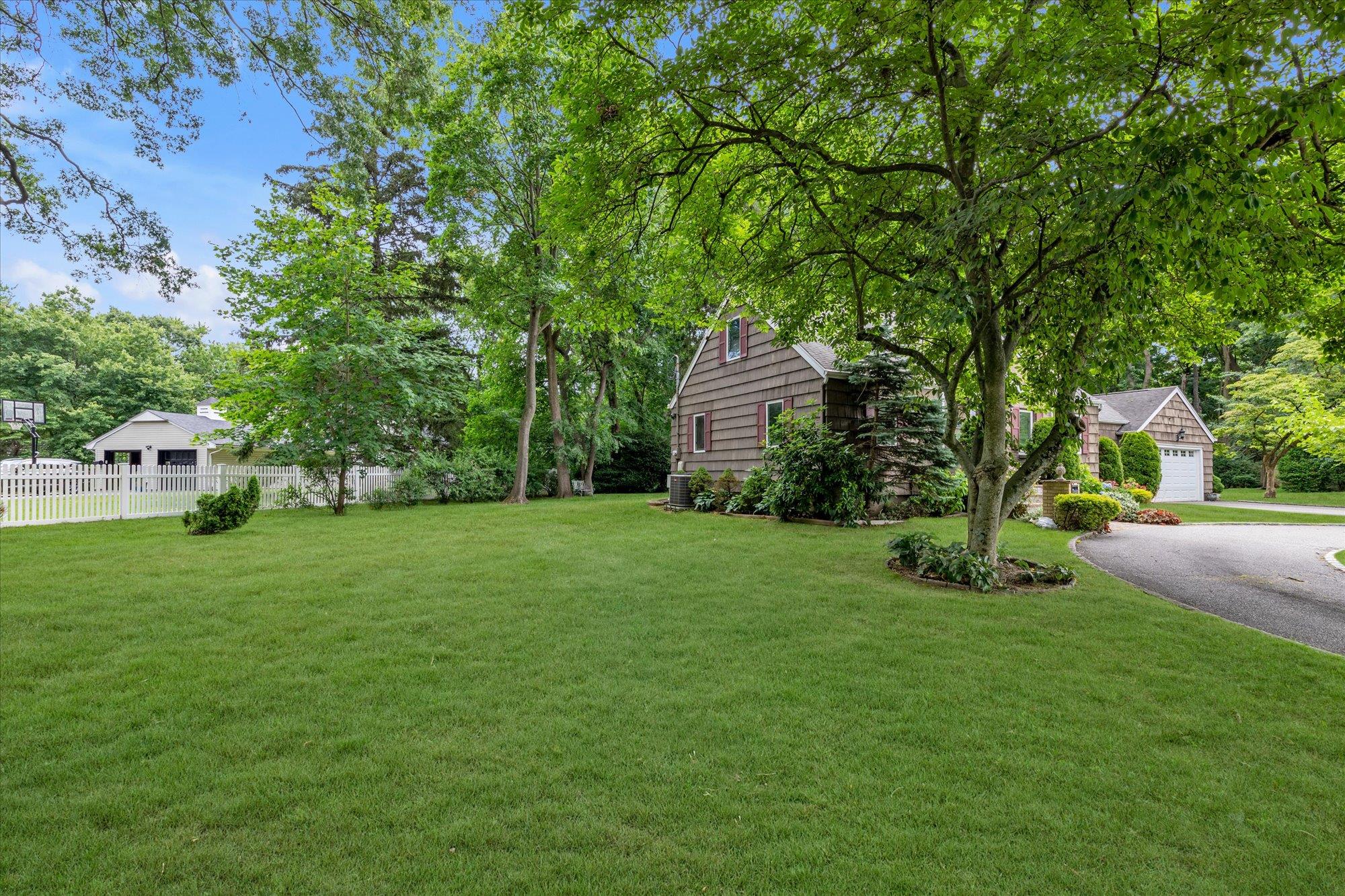 #20 photo, 1 Willits Road, 長島 格崙科夫 Glen Cove , NY 11542