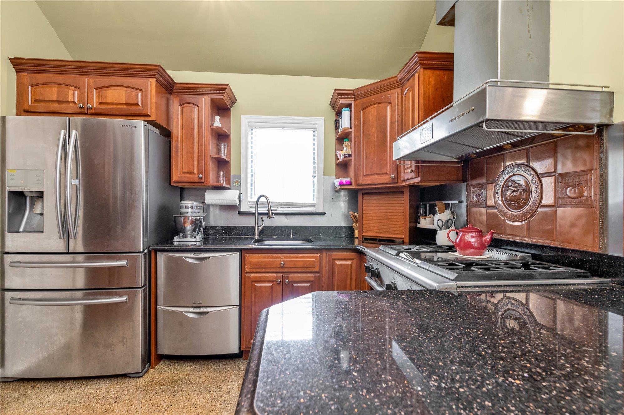 #9 photo, 1 Willits Road, 長島 格崙科夫 Glen Cove , NY 11542