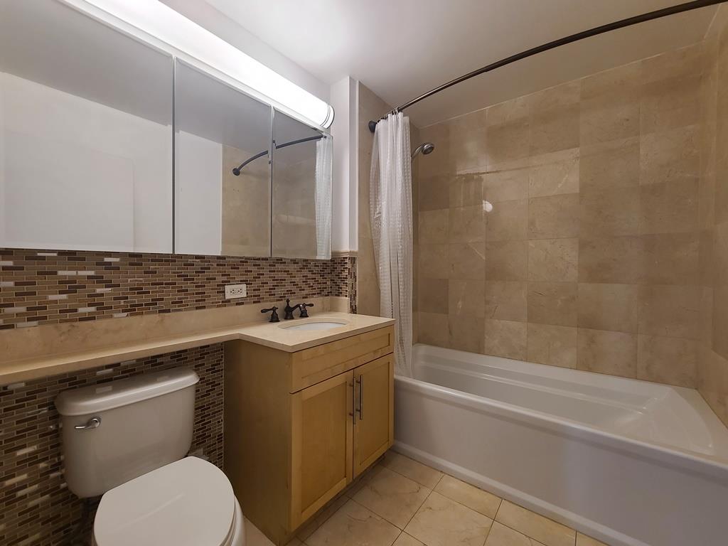 #12 photo, 40-26 College Point Boulevard, Flushing , NY 11354