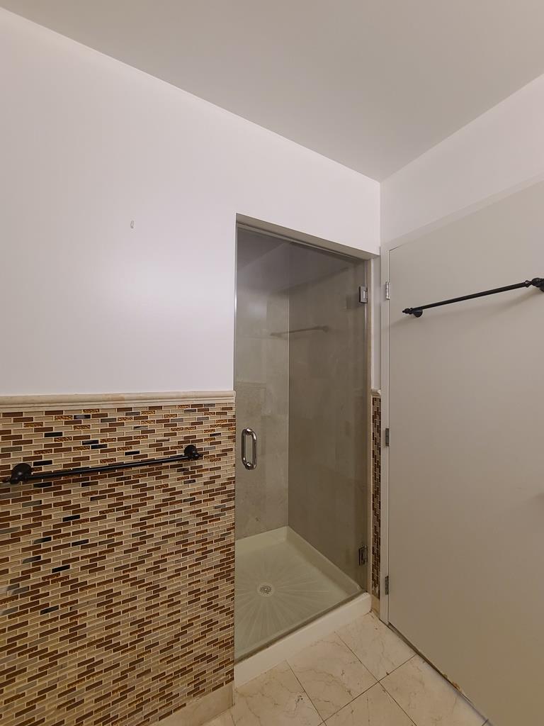 #13 photo, 40-26 College Point Boulevard, Flushing , NY 11354