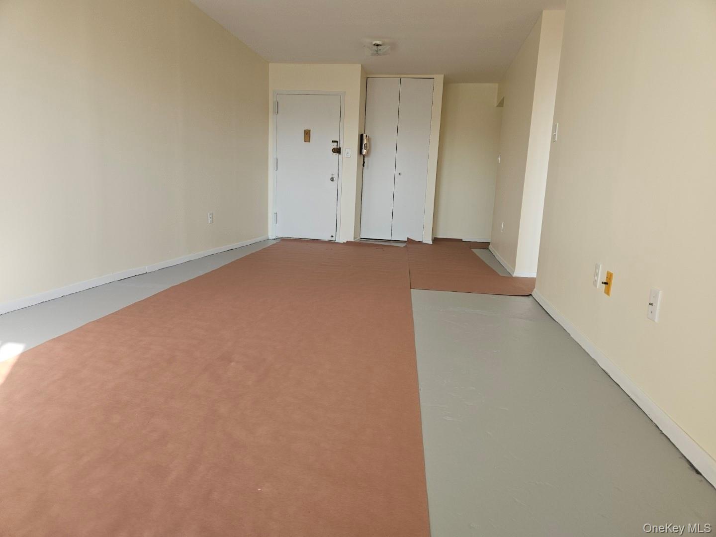 #9 photo, 87-30 62nd Avenue, クイーンズ区 Rego Park , NY 11374