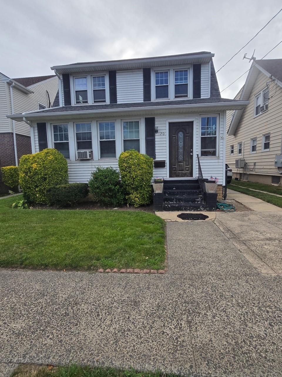 #1 photo, 70 Rockaway Parkway, Valley Stream , NY 11580