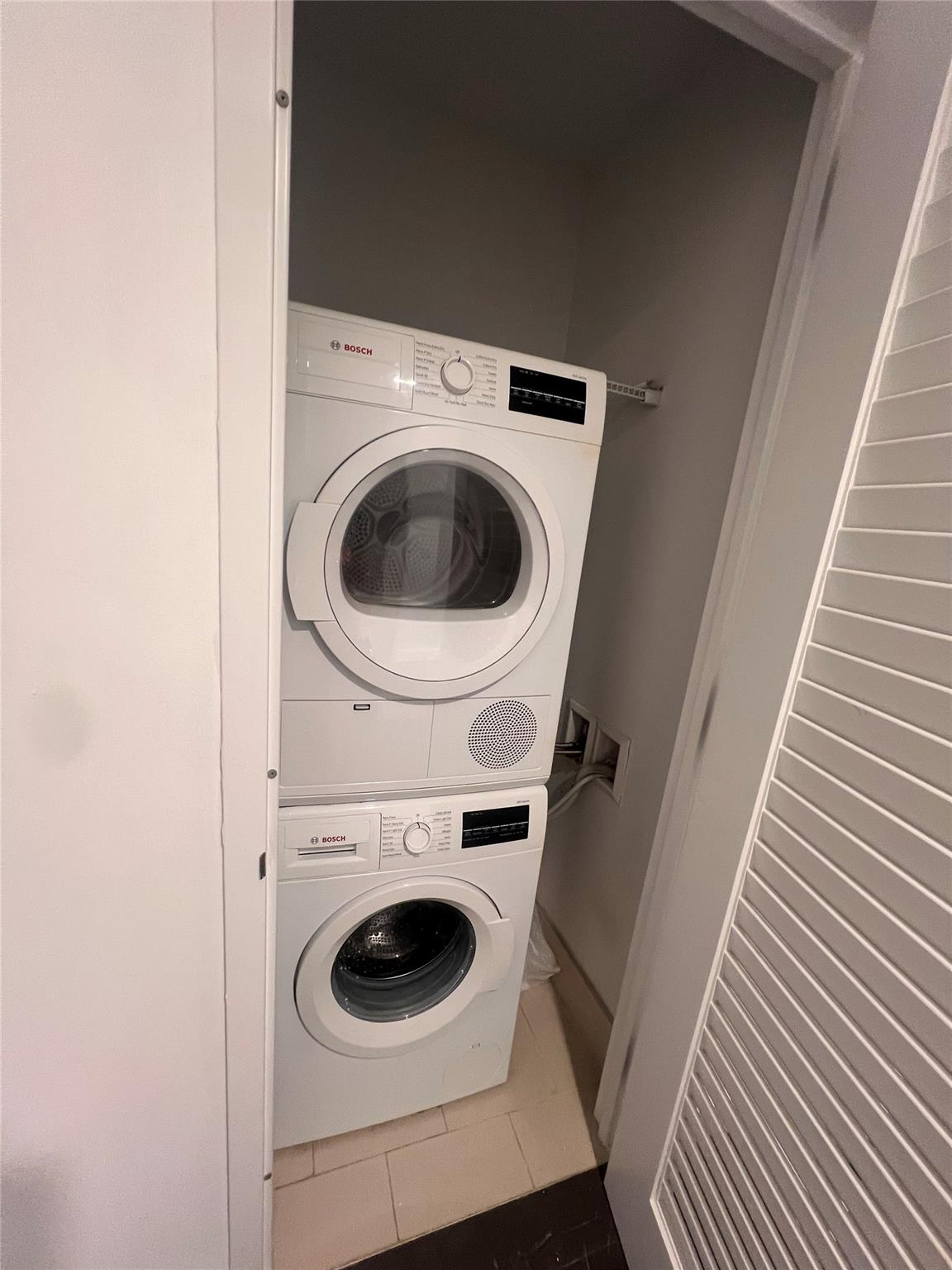 #9 photo, 131-05 40 Road, Flushing , NY 11354