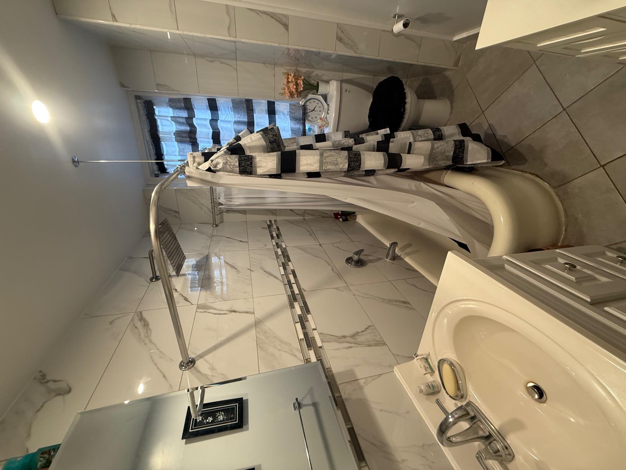 #10 photo, 1185 Anderson Avenue, Bronx , NY 10452