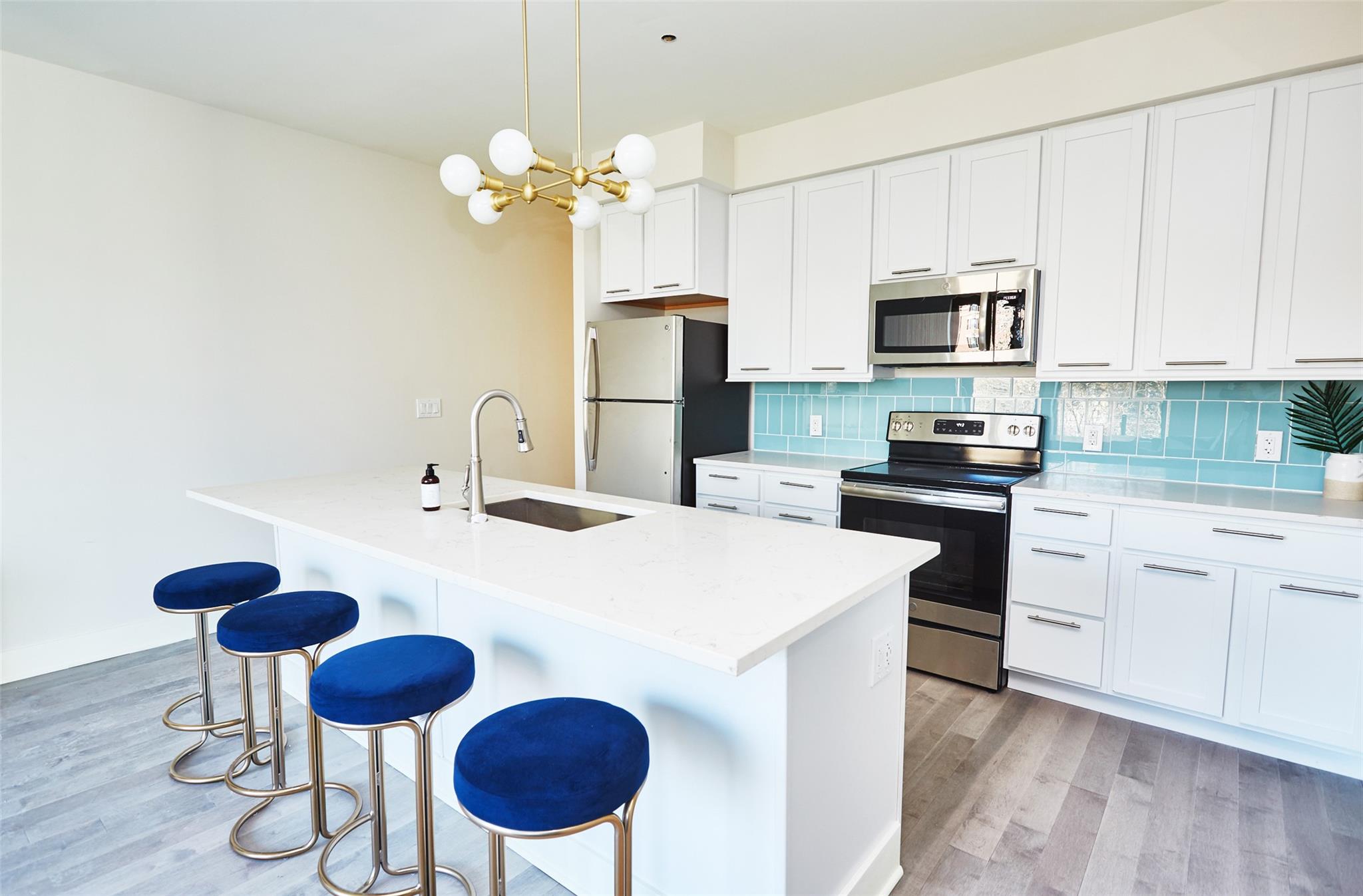 #1 photo, 20 Burling Lane, 紐約州 New Rochelle , NY 10801