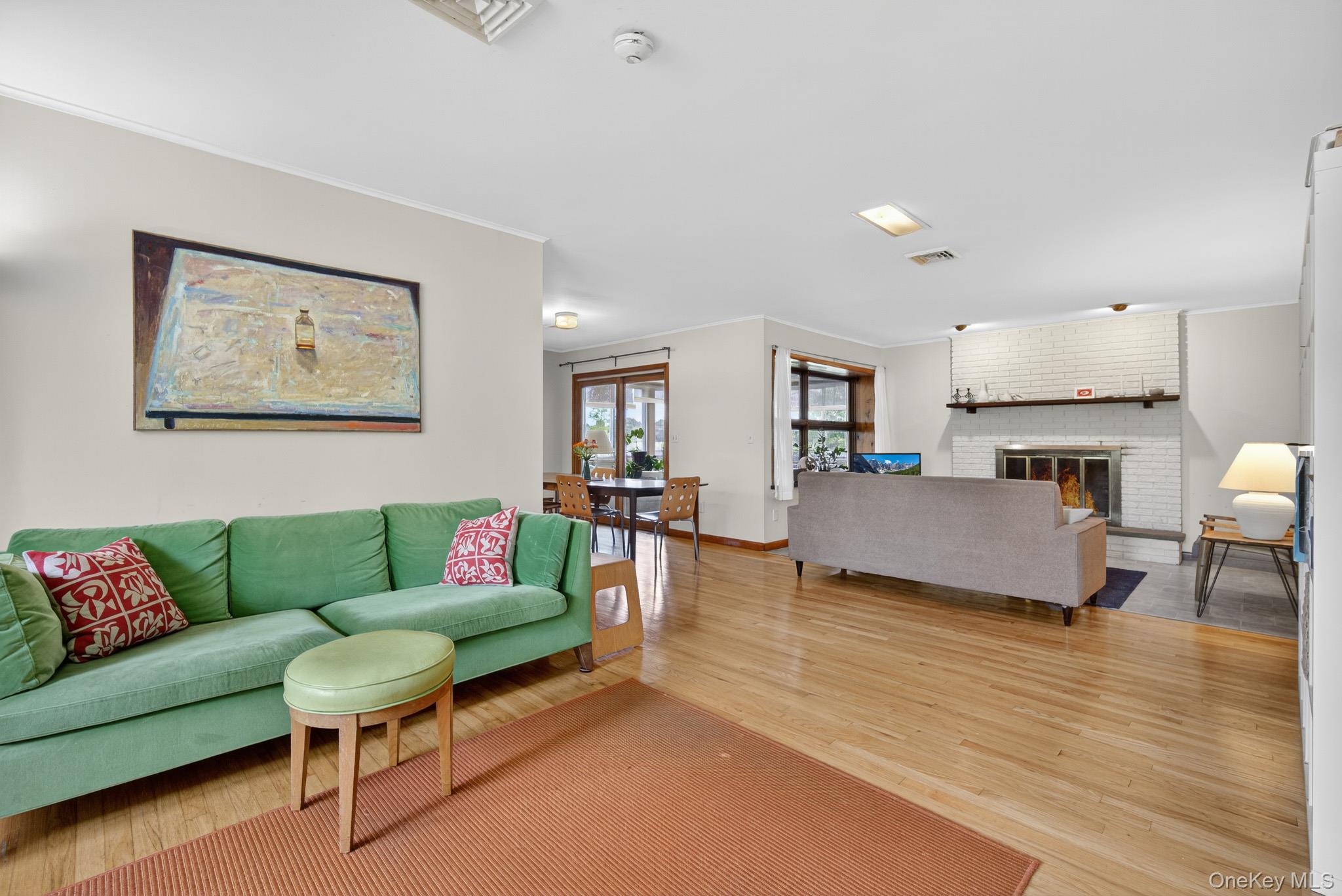 #13 photo, 7641 N Broadway, Red Hook , NY 12571