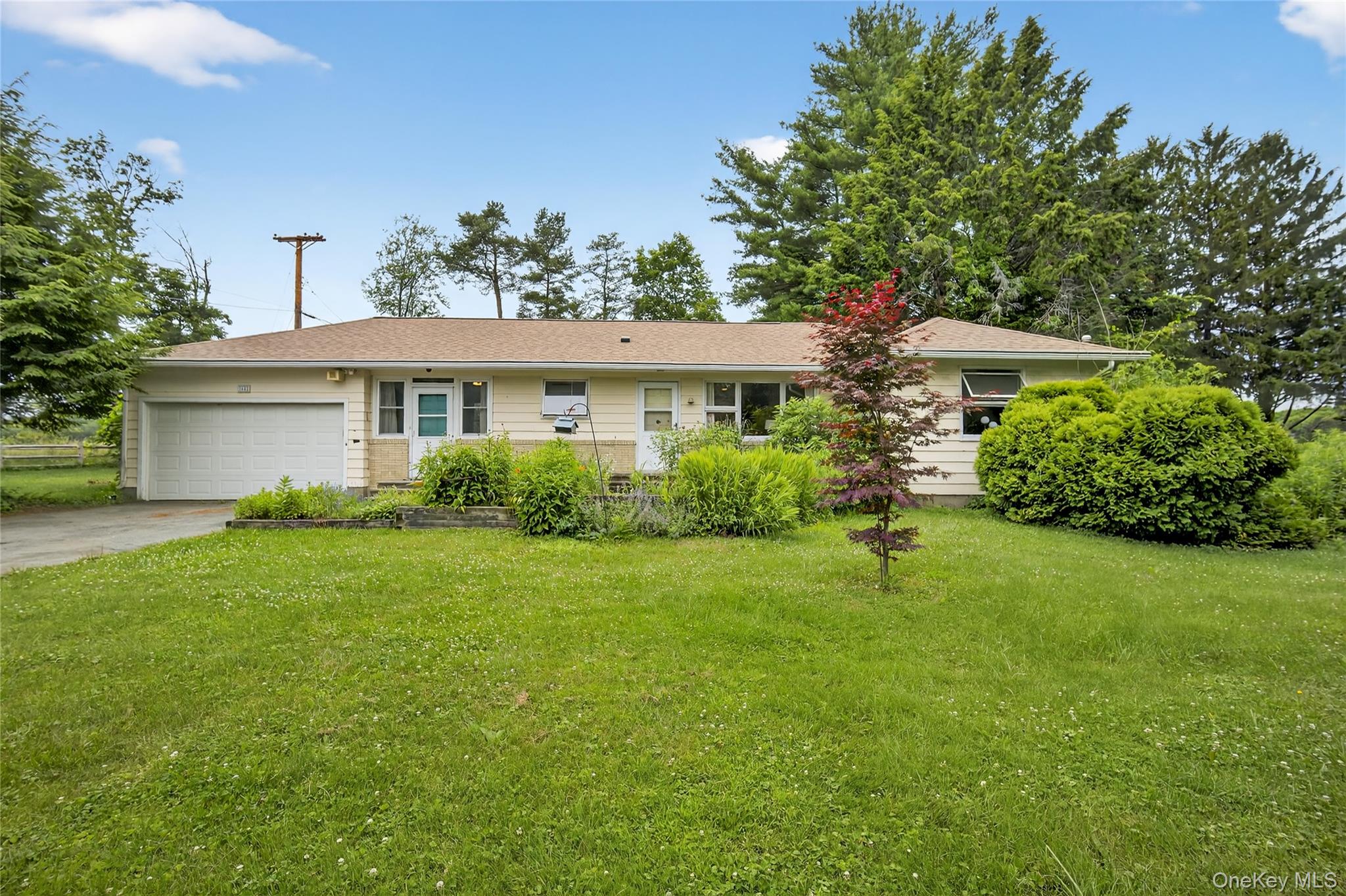 #4 photo, 7641 N Broadway, Red Hook , NY 12571