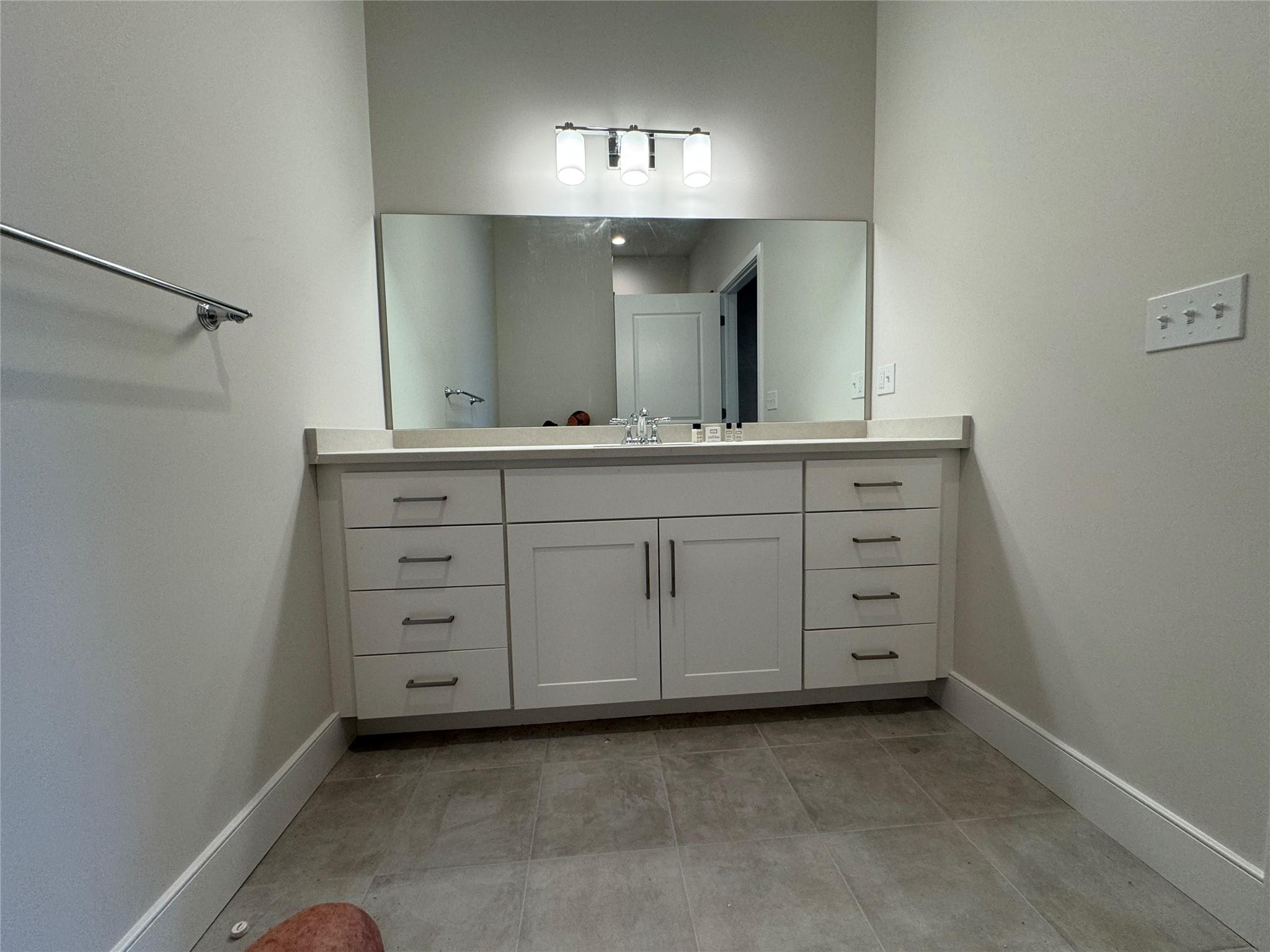 #13 photo, 30 Beekman Street, Beacon , NY 12508