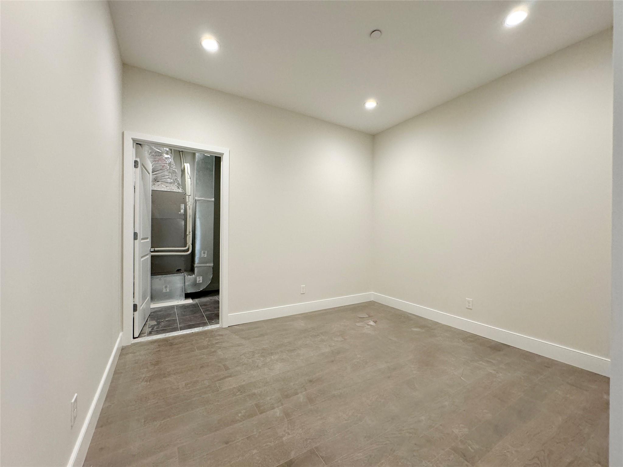 #3 photo, 30 Beekman Street, Beacon , NY 12508