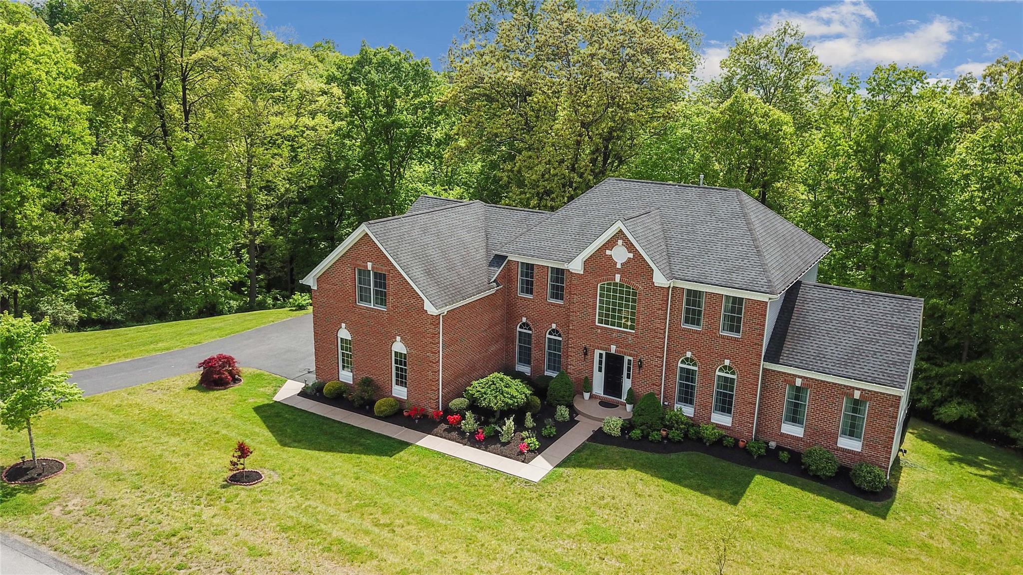 #3 photo, 27 Sommerset Road, Poughkeepsie , NY 12603