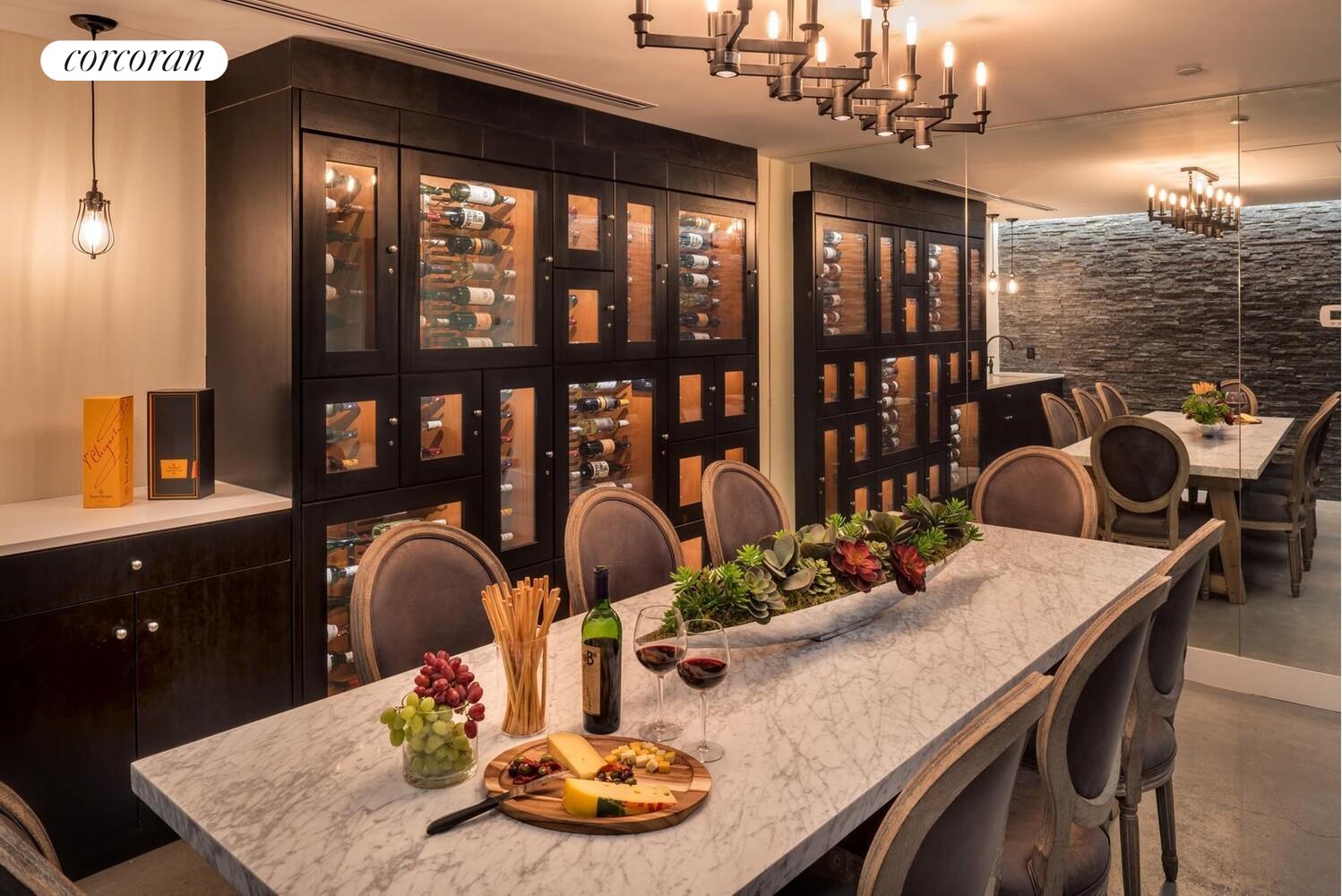 #17 photo, 416 W 52ND Street, マンハッタン Hells Kitchen , NY 10019