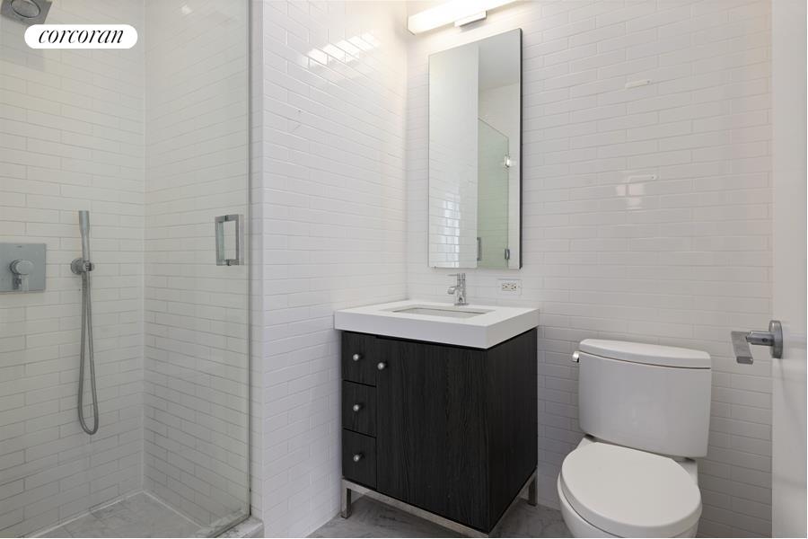 #6 photo, 416 W 52ND Street, マンハッタン Hells Kitchen , NY 10019