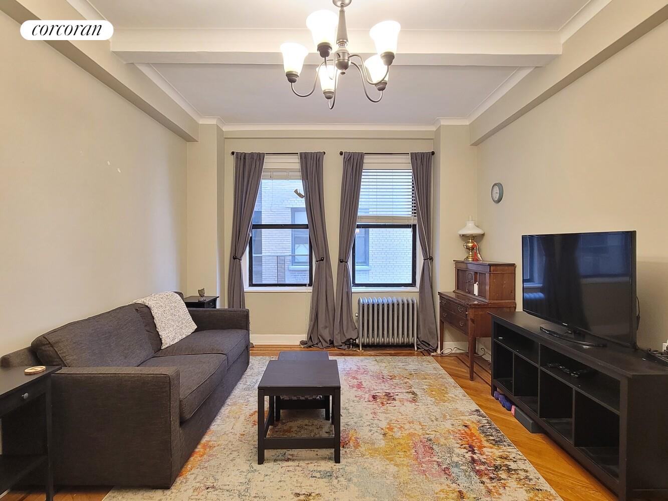 #1 photo, 535 W 110TH Street, 曼哈頓 晨边高地 Morningside Heights , NY 10025