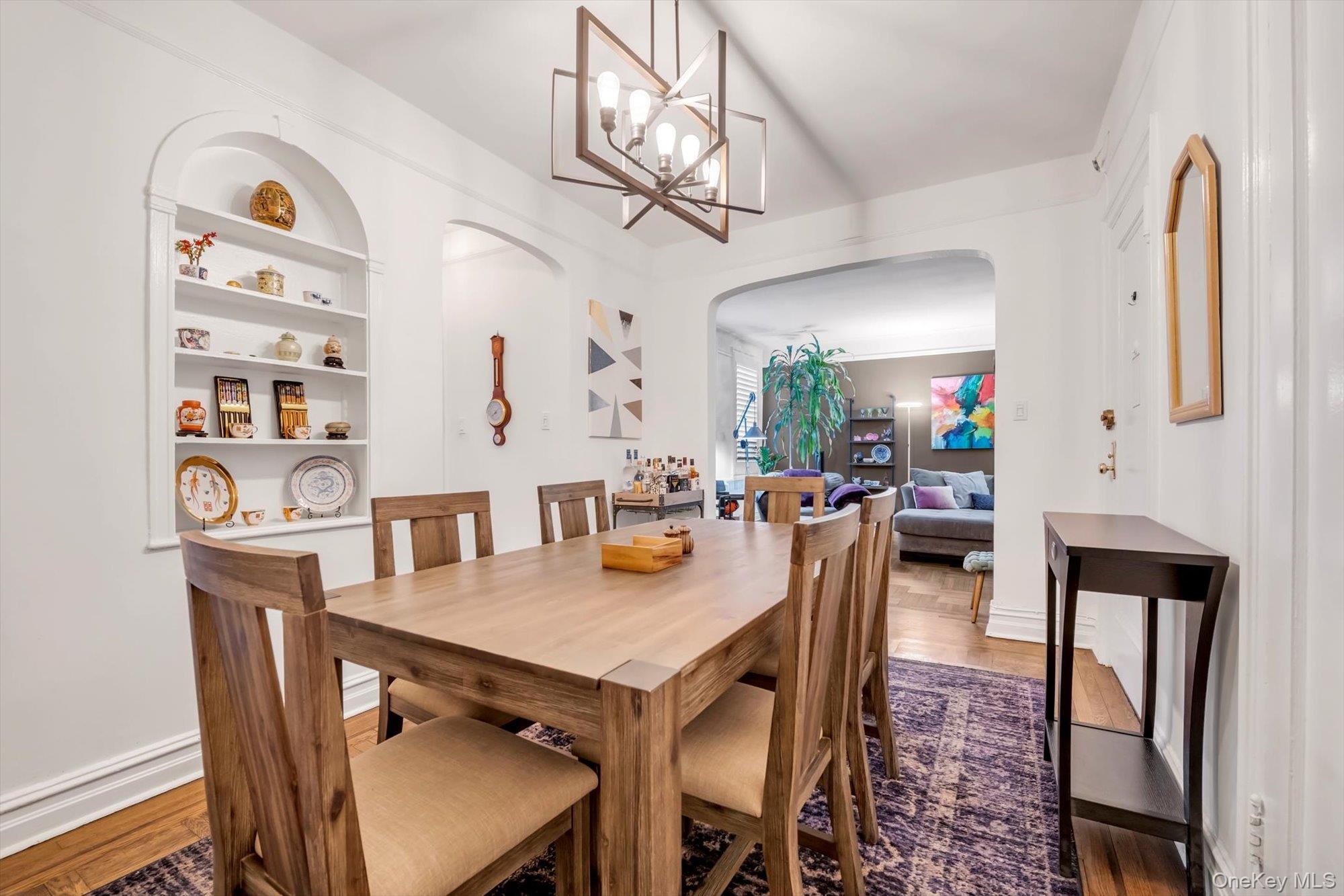 #6 photo, 111-15 75th Avenue, クイーンズ区 Forest Hills , NY 11375