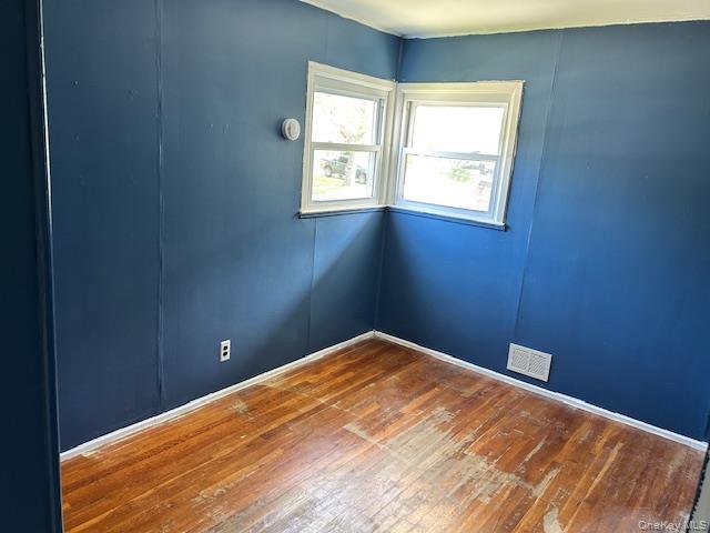 #20 photo, 27 1/2 N Greenway Drive, ナッソー郡 Syosset , NY 11791