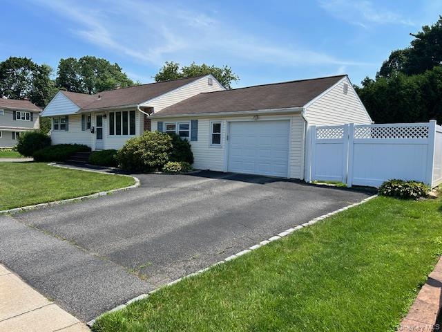 #3 photo, 27 1/2 N Greenway Drive, ナッソー郡 Syosset , NY 11791