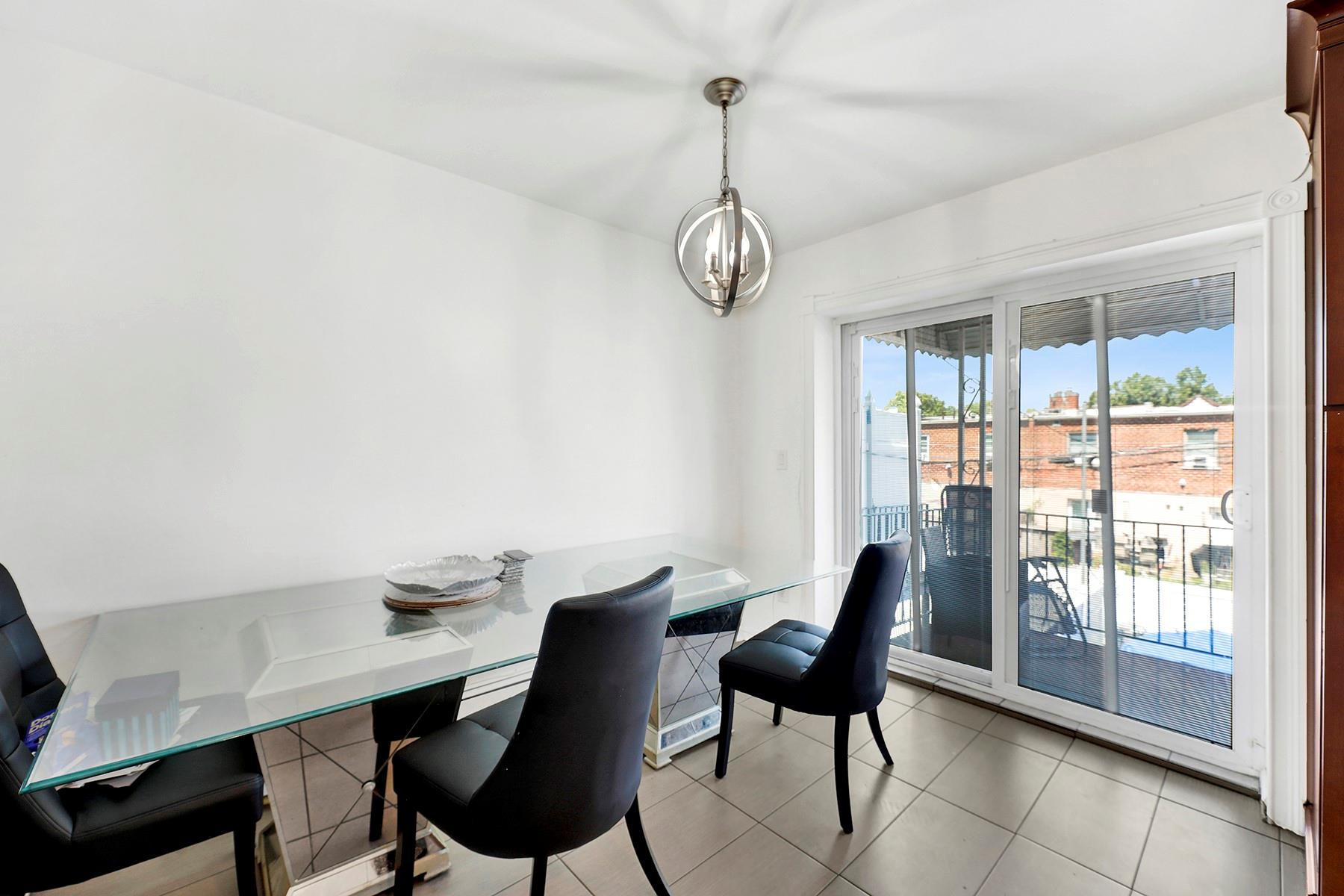 #3 photo, 946 Balcom Avenue, ブロンクス区 Bronx , NY 10465