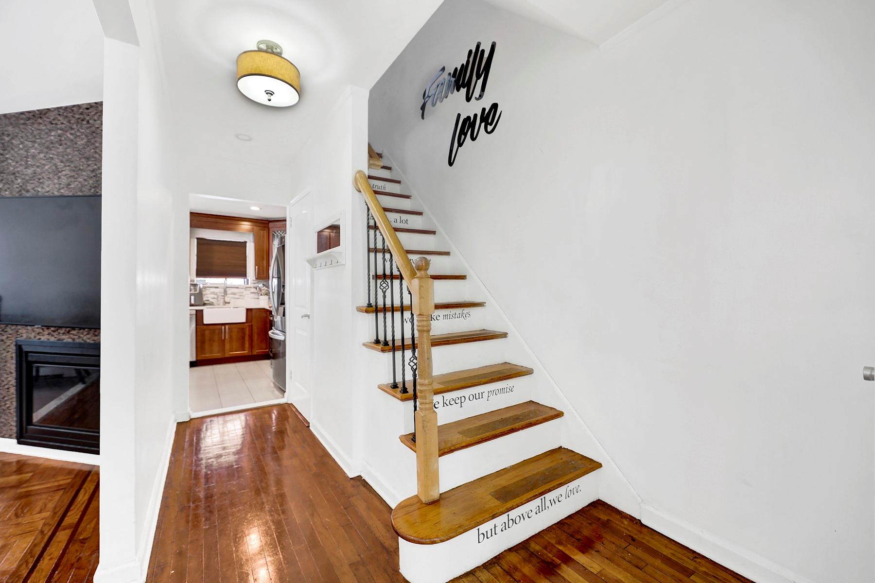 #7 photo, 946 Balcom Avenue, ブロンクス区 Bronx , NY 10465