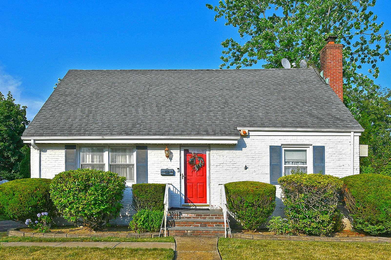 #1 photo, 28 Wellington Road, ناسو Merrick , NY 11566