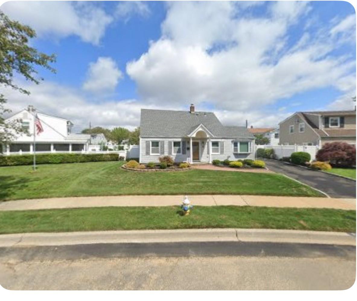 #1 photo, 3 Appletree Lane, 長島 Levittown , NY 11756