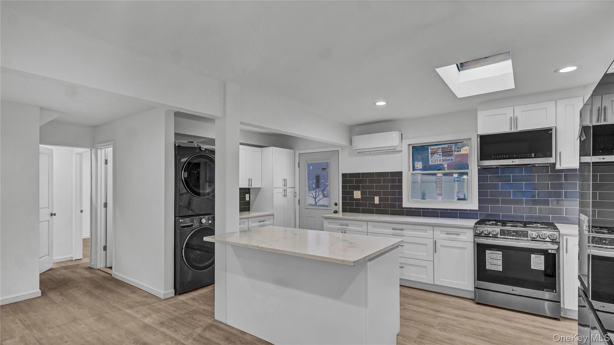 #8 photo, 69 Marvin Drive, サフォーク郡 Kings Park , NY 11754