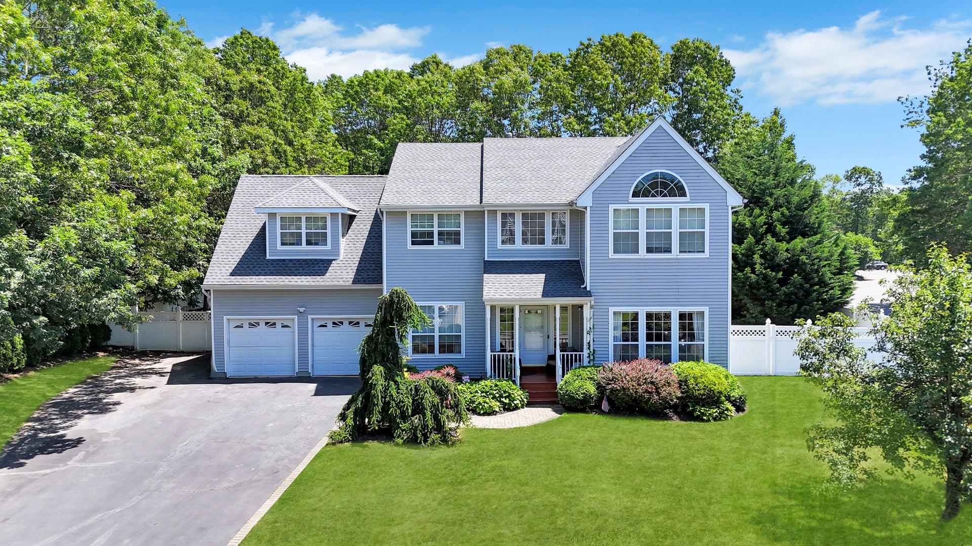 #1 photo, 75 Province Drive, South Setauket , NY 11720