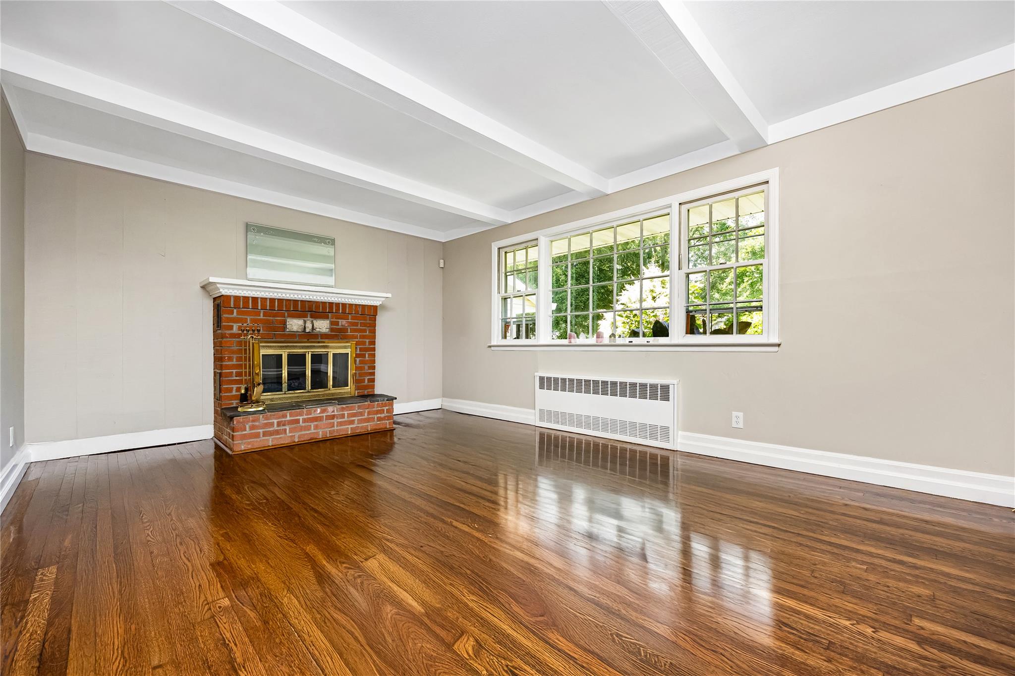 #3 photo, 45 Mc Cue Lane, Babylon , NY 11702