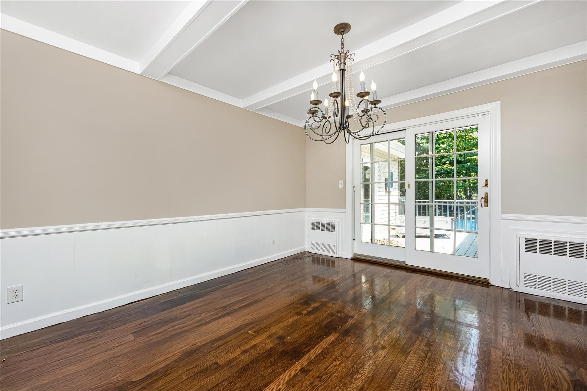 #5 photo, 45 Mc Cue Lane, Babylon , NY 11702