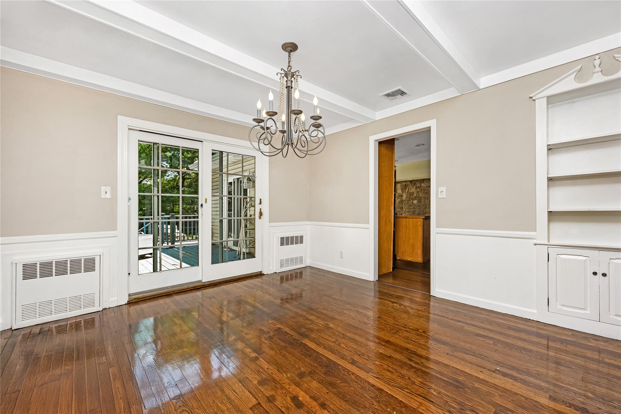 #6 photo, 45 Mc Cue Lane, Babylon , NY 11702