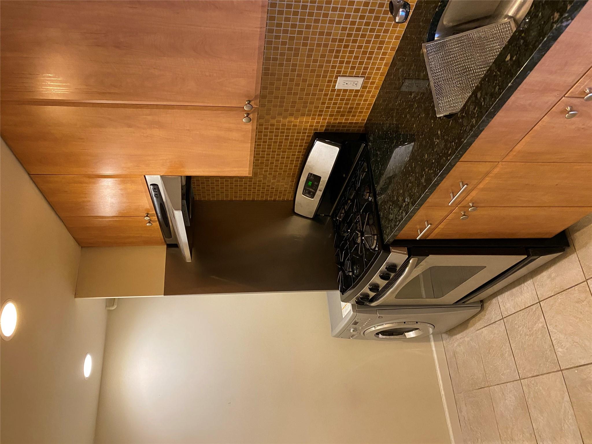 #5 photo, 3138 137th Street, クイーンズ区 Flushing , NY 11354