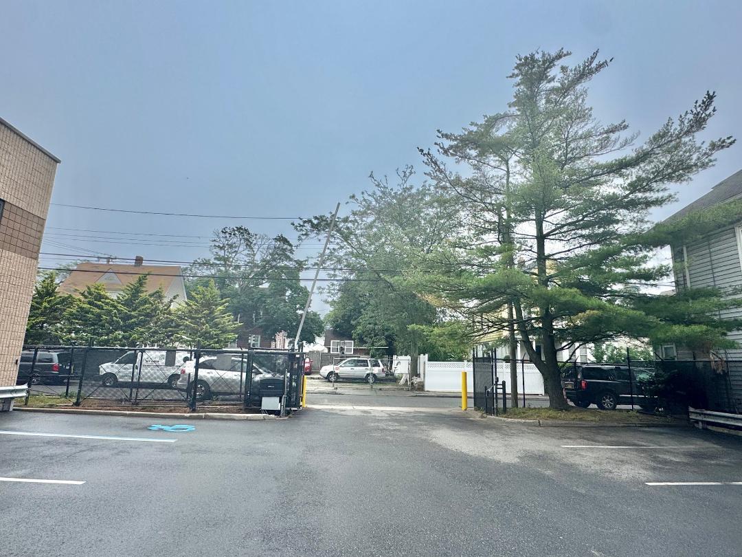 #19 photo, 130 Sheridan Boulevard, ナッソー郡 Inwood , NY 11096