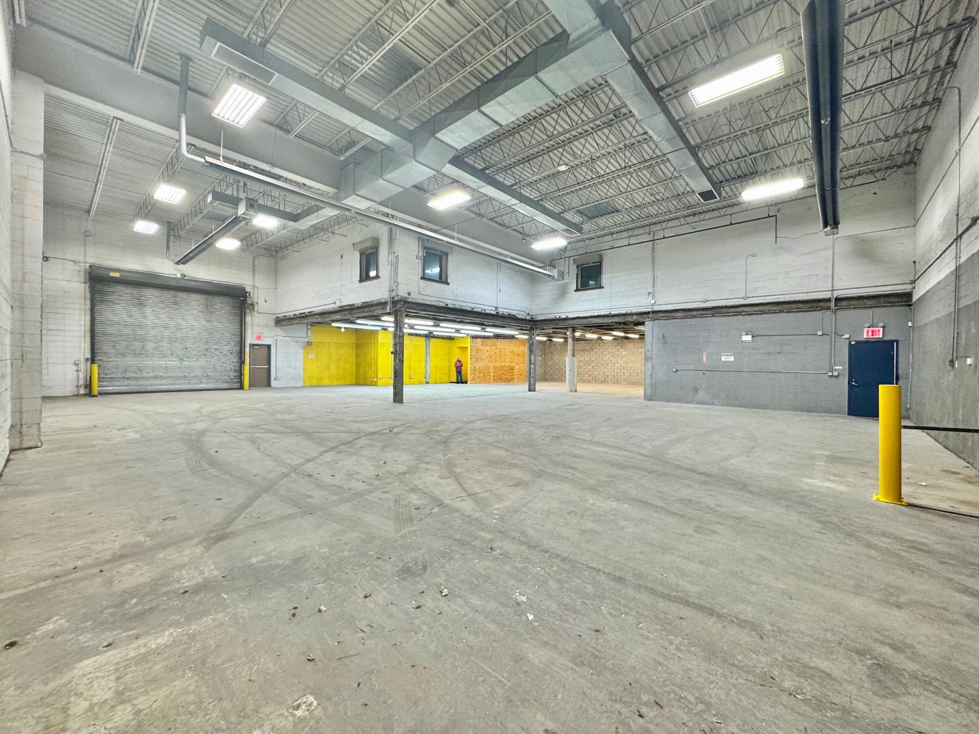 #3 photo, 130 Sheridan Boulevard, ナッソー郡 Inwood , NY 11096