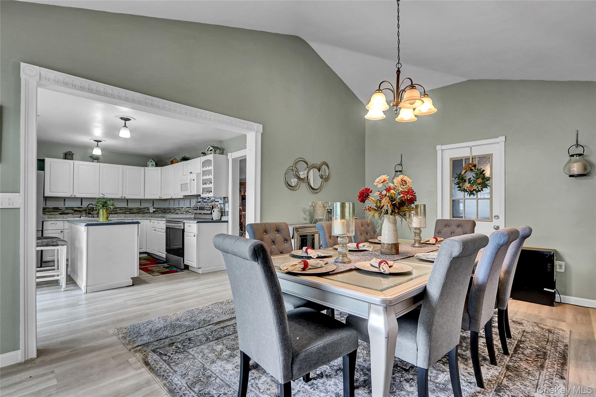 #1 photo, 33 Breston Drive, 東長島 Shirley , NY 11967