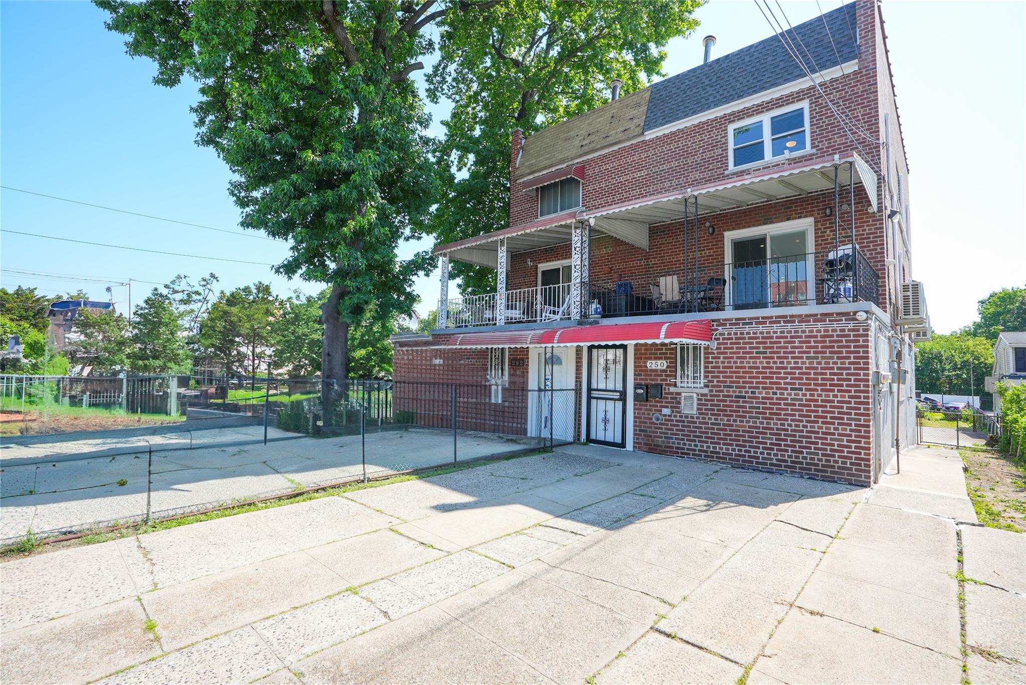 #1 photo, 250 Newman Avenue, Bronx , NY 10473