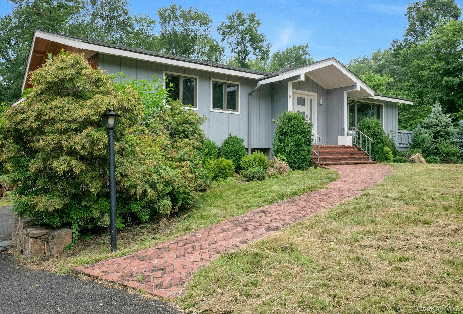 #1 photo, 14 Perry Court, Armonk , NY 10504