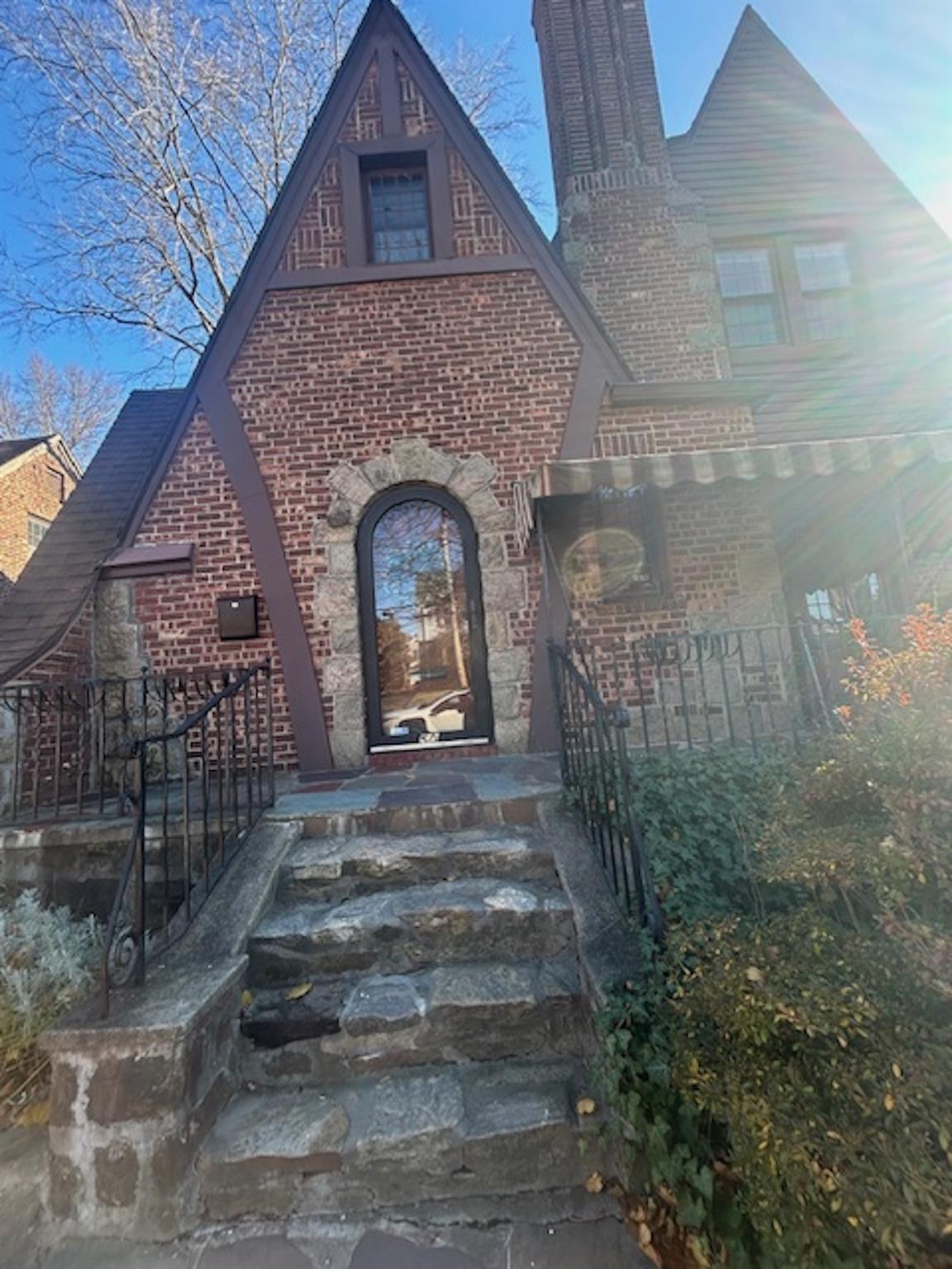 #1 photo, 50 Bajart Place, 紐約州 Yonkers , NY 10705