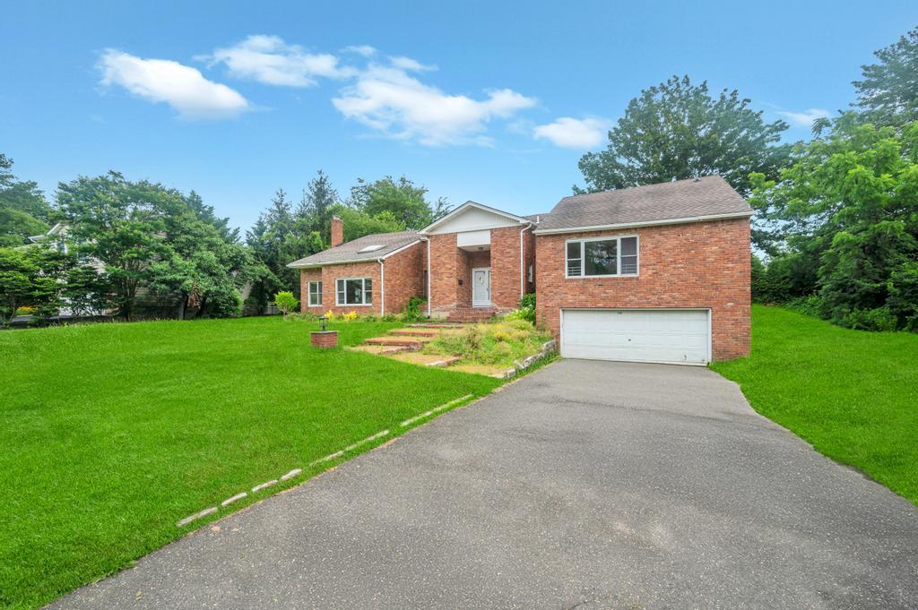 #2 photo, 106 Woods Drive, ナッソー郡 Roslyn , NY 11576