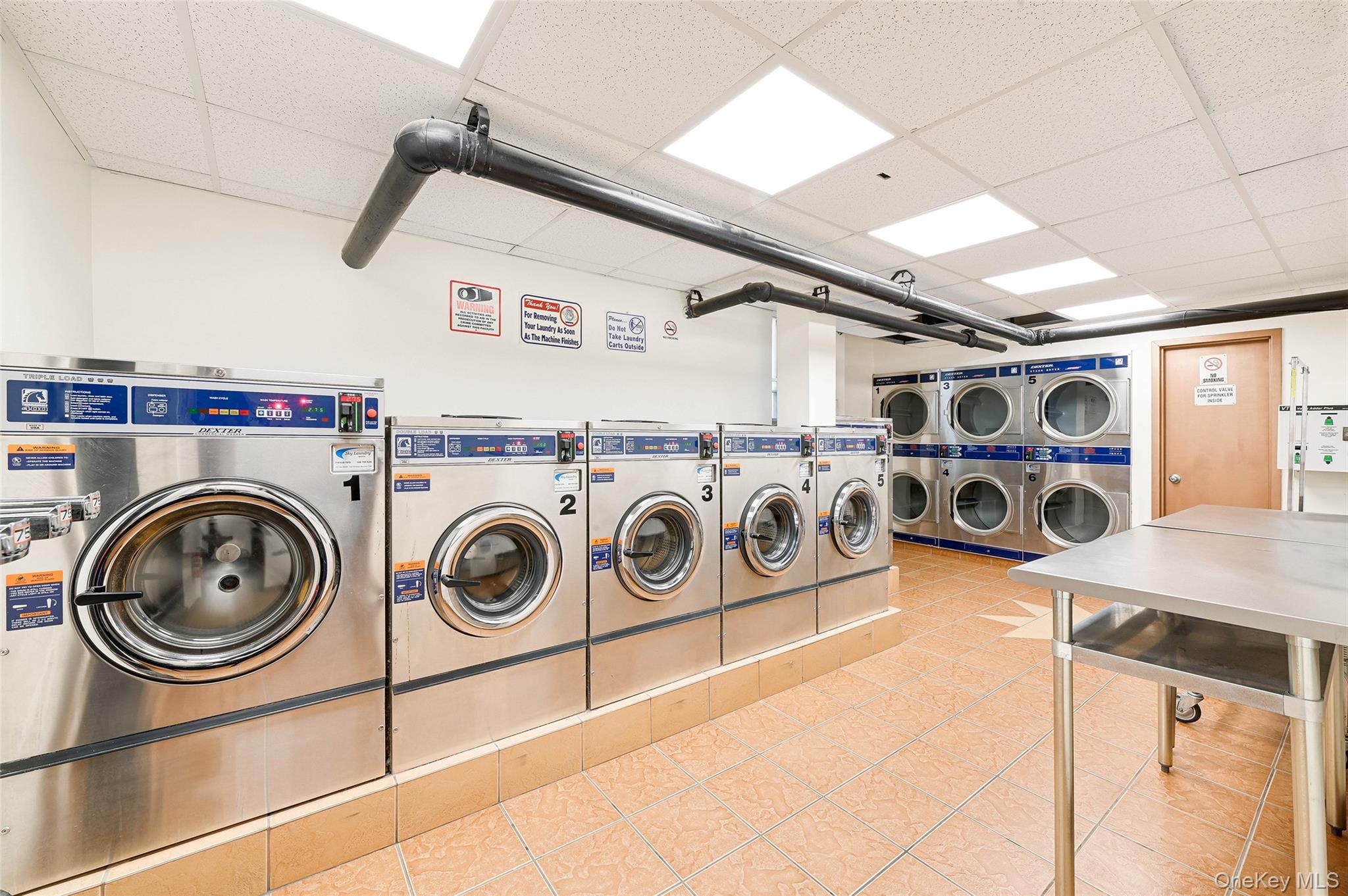 #17 photo, 90-02 63rd Drive, クイーンズ区 Rego Park , NY 11374